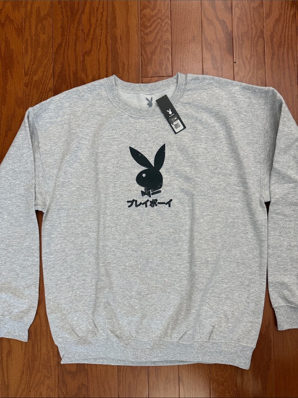 PLAYBOY Ace of Club Light Gray Crewneck Sweatshirt with Bunny Graphics Large NWT
